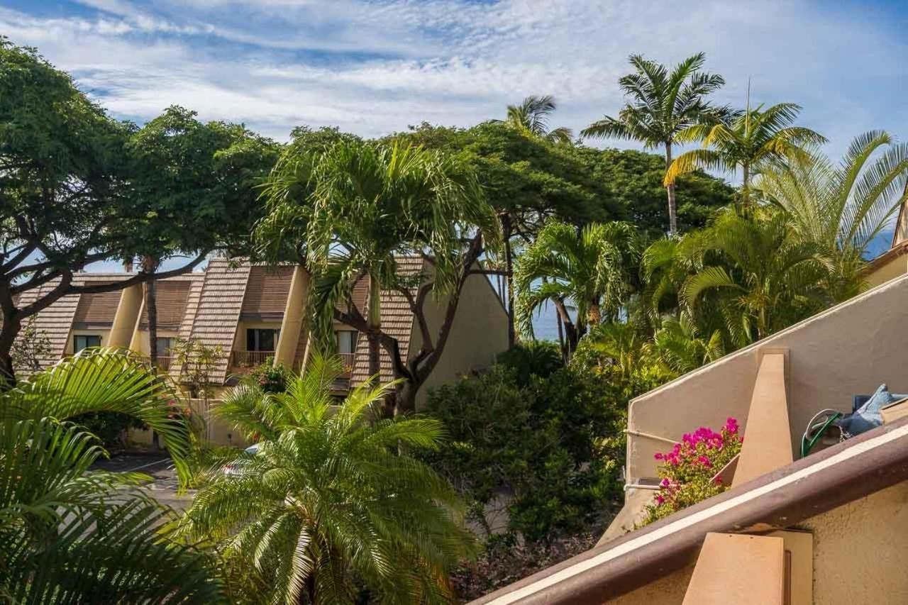 Апартаменты Tropical Maui Kamaole B-Bldg Уэйлея Экстерьер фото