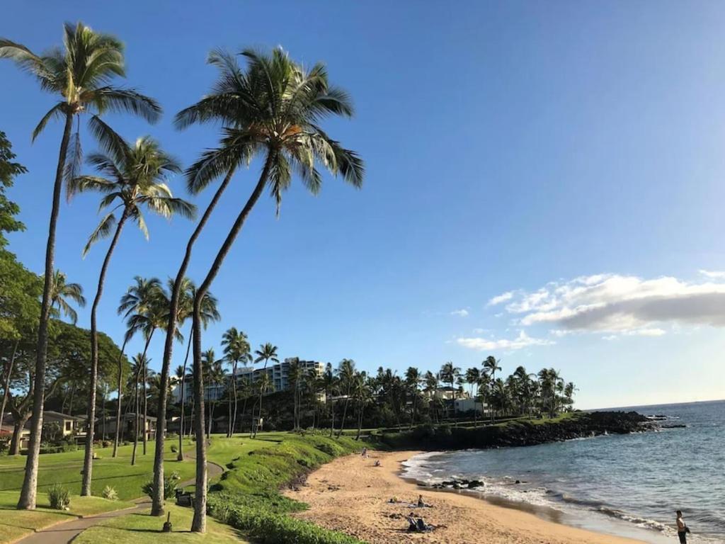 Апартаменты Tropical Maui Kamaole B-Bldg Уэйлея Экстерьер фото
